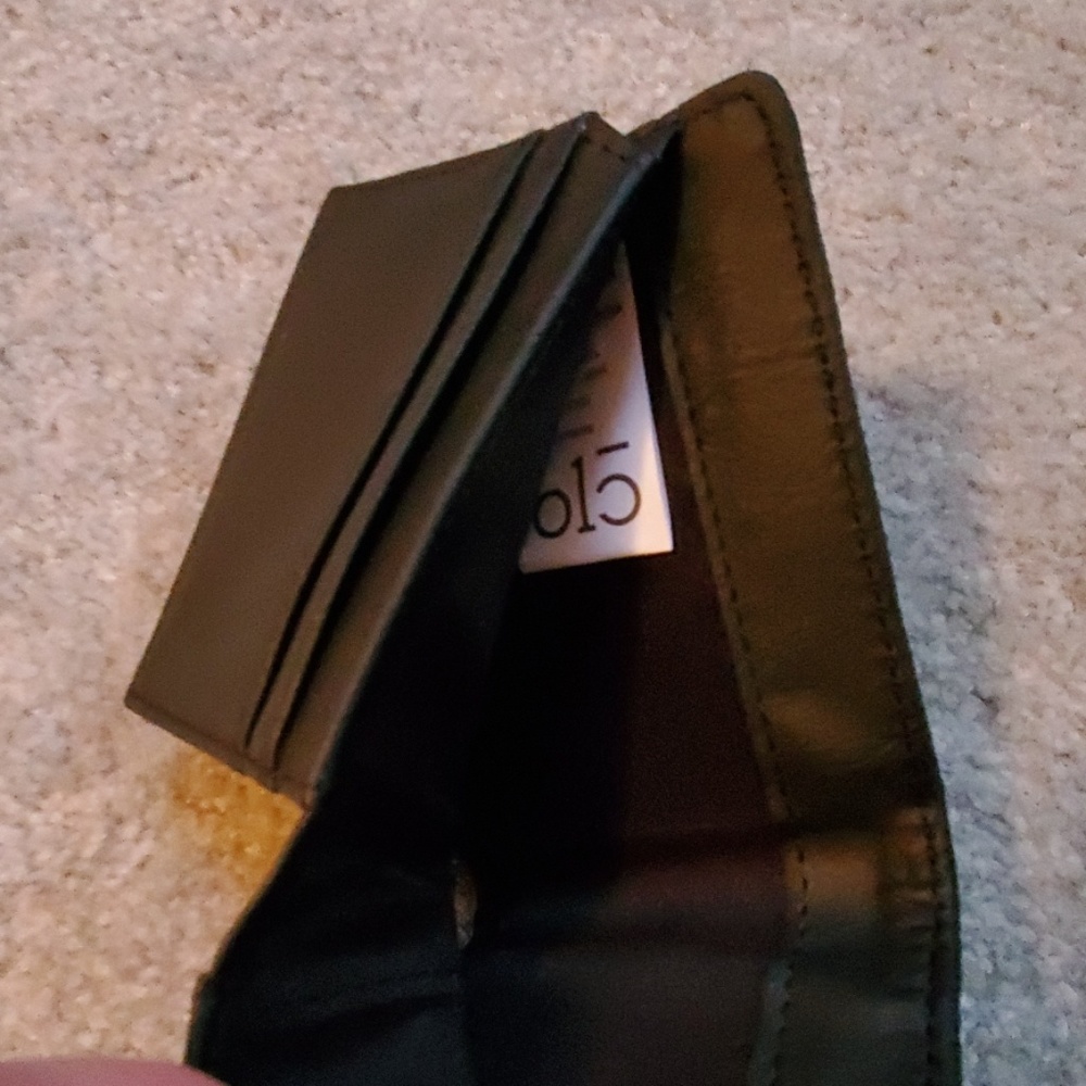 O15 Wallet - Picture 4 of 5